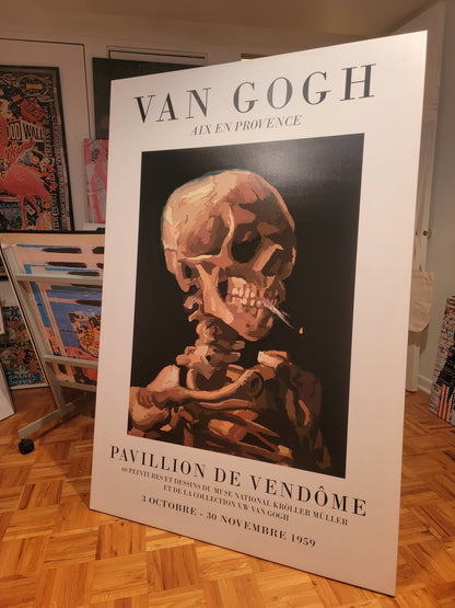 Tête de squelette fumant une cigarette – Affiche style exposition Van Gogh