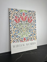 William Morris – Fleurs Rouges, Motif Botanique Vintage