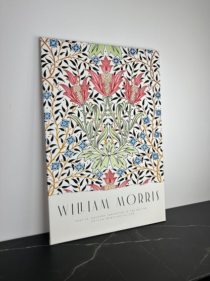 William Morris – Fleurs Rouges, Motif Botanique Vintage