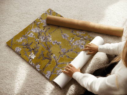 Branches fleuries sur fond doré – reproduction d’art style Van Gogh