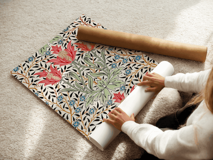 William Morris – Fleurs Rouges, Motif Botanique Vintage